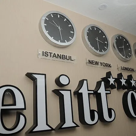 Elitt *